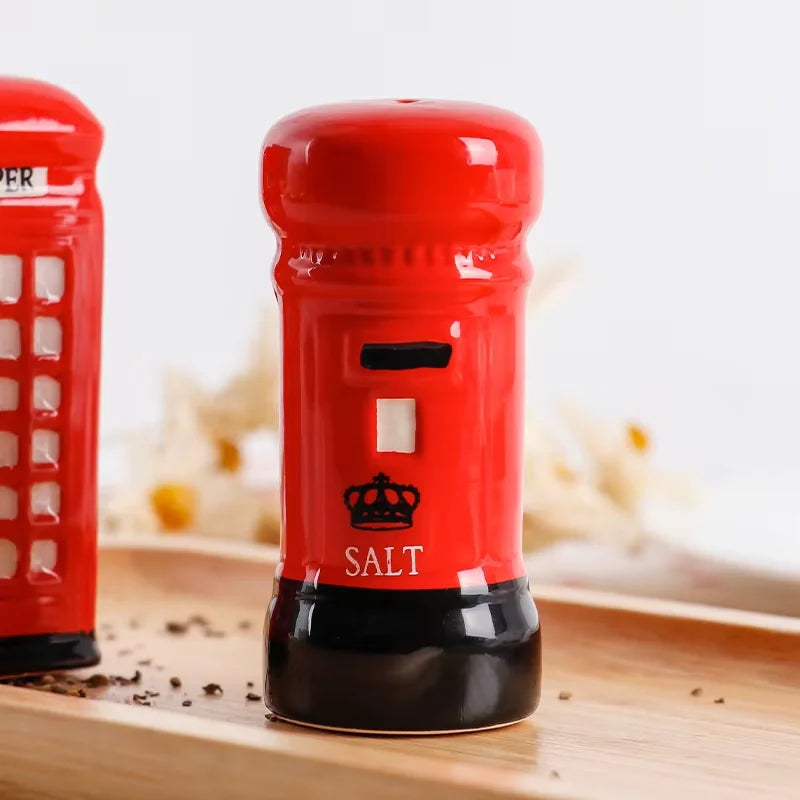 2-Piece Unique Ceramic Spice Jar Set Telephone Booth & Postbox Shapes Practical Pepper Sea Salt Jars For Kitchen Countertop