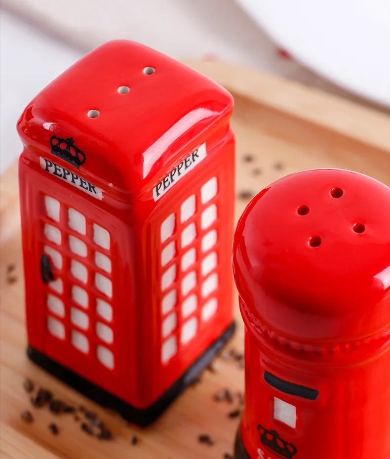 2-Piece Unique Ceramic Spice Jar Set Telephone Booth & Postbox Shapes Practical Pepper Sea Salt Jars For Kitchen Countertop