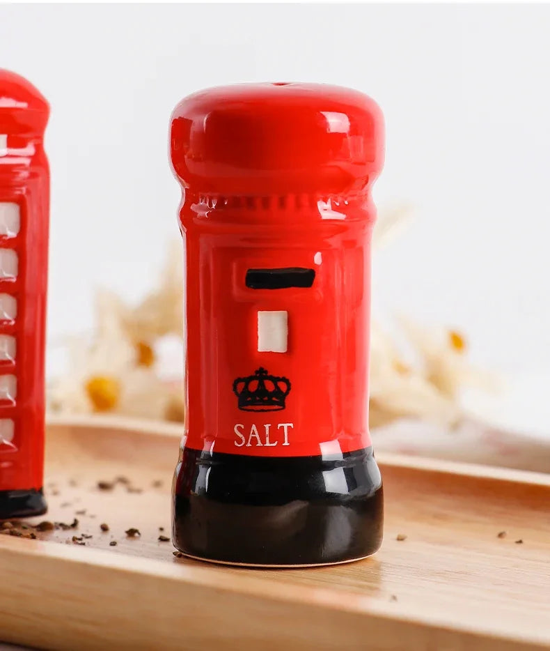 2-Piece Unique Ceramic Spice Jar Set Telephone Booth & Postbox Shapes Practical Pepper Sea Salt Jars For Kitchen Countertop