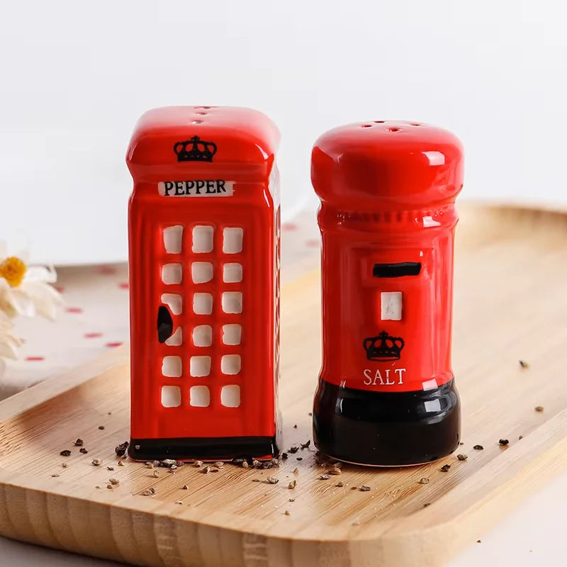 2-Piece Unique Ceramic Spice Jar Set Telephone Booth & Postbox Shapes Practical Pepper Sea Salt Jars For Kitchen Countertop