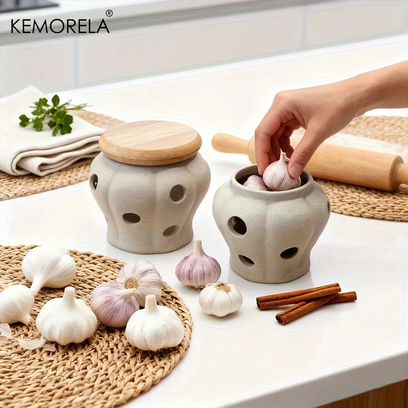 1PCS White Ceramic Jar for Storing Garlic with Bamboo Lid Featuring a Ventilated Hollow Design for Organizing Garlic And Ginger