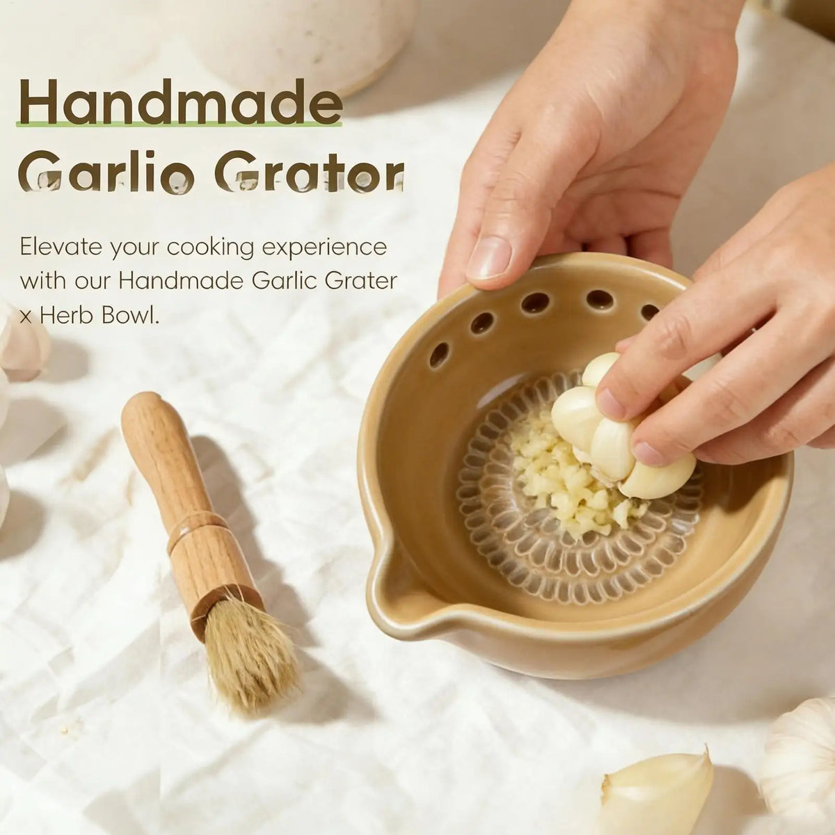 Garlic Grater Dish 2 in 1 Resin Small Grinder Garlic Plate Grater Vegetable Chopper for Ginger Vegetable Kale Thyme Basil